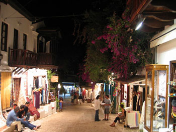 Kaş by night